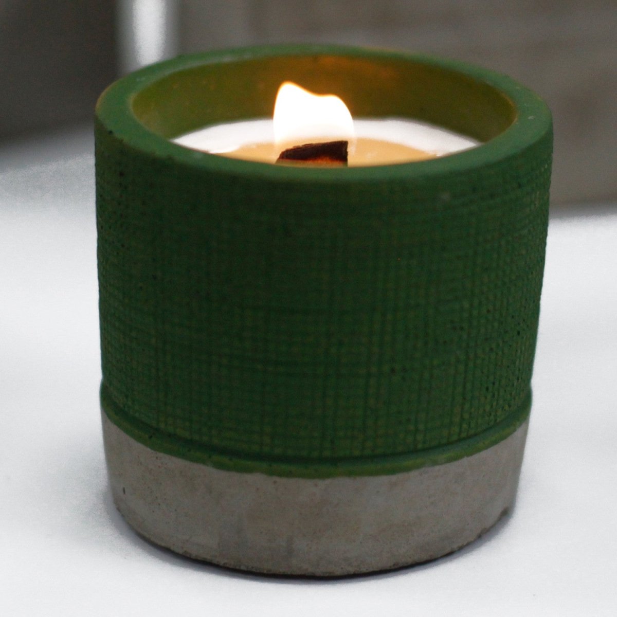 Concrete Soy Candle Green - Sea Moss & Herbs - tebaspa