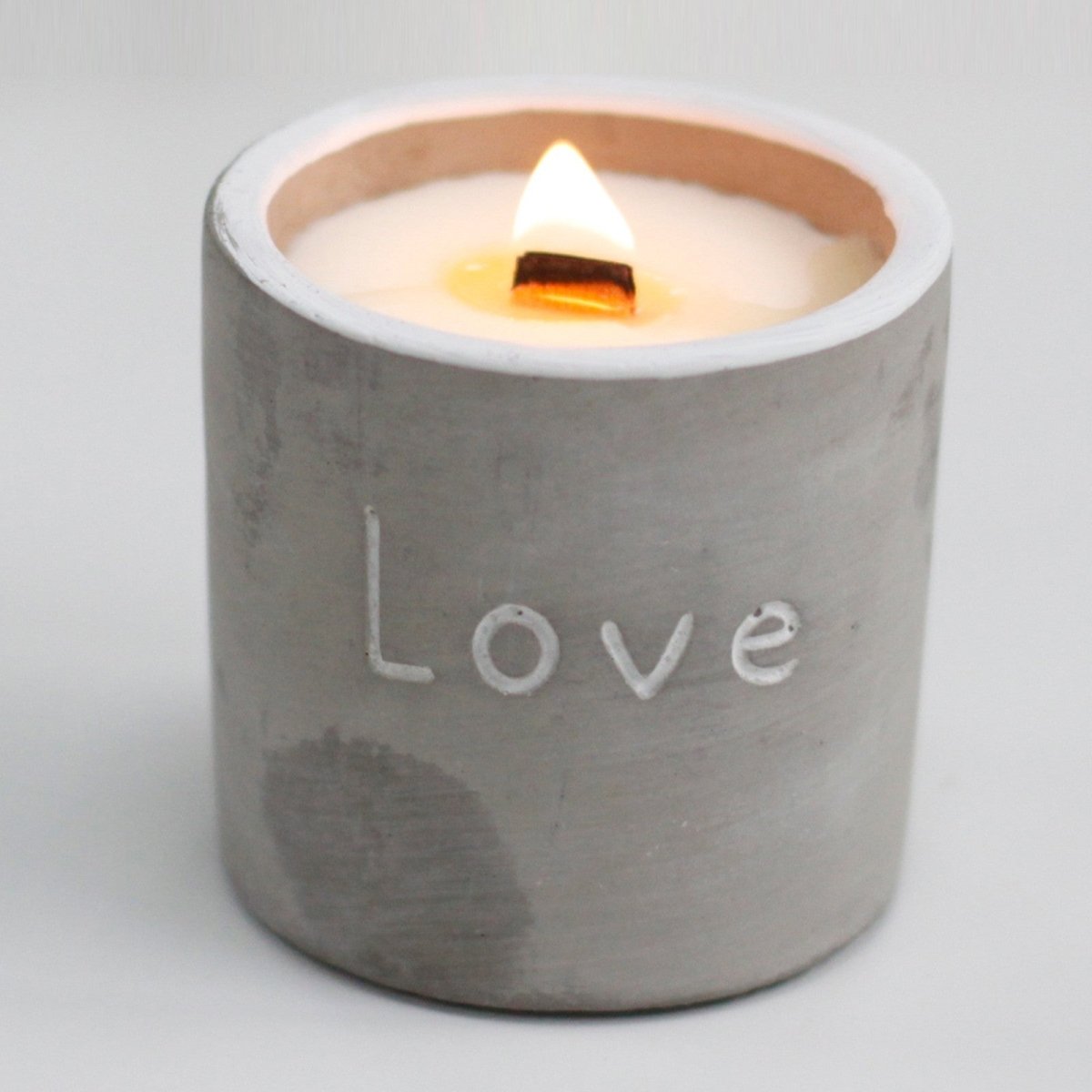 Concrete Soy Candle Love - Purple Fig & Casis - tebaspa