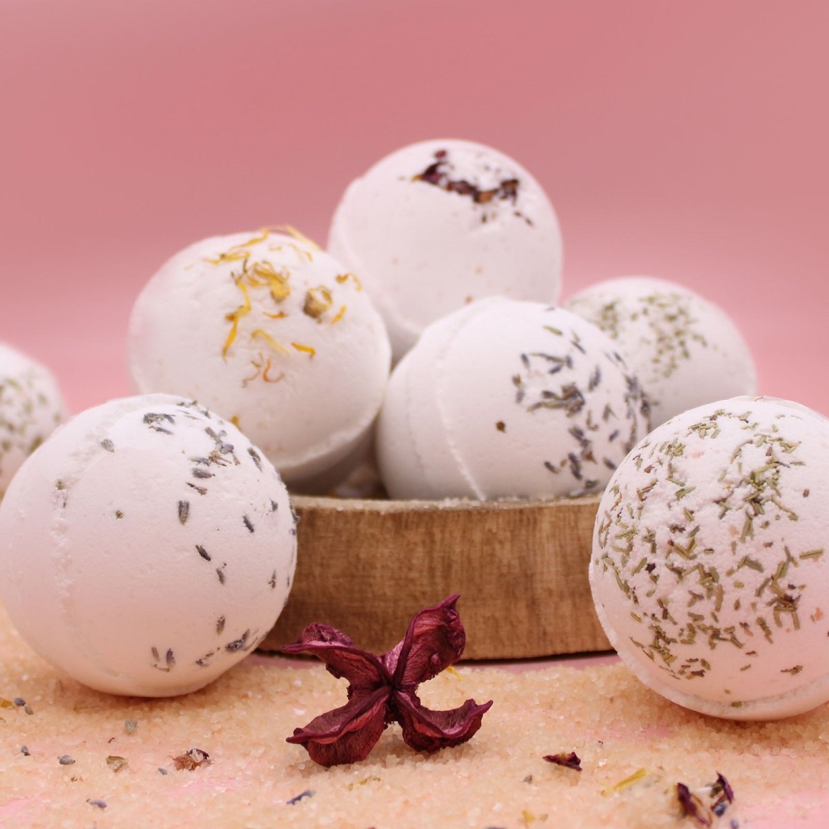 Detox Himalayan Salt Bath Bomb - tebaspa