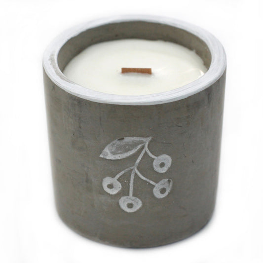 Concrete Soy Candle Berrys - Juniper & Sweet Gin